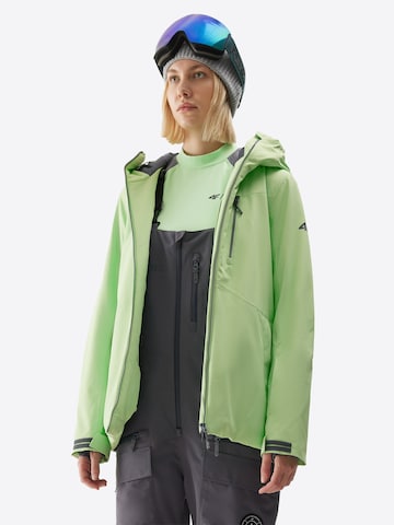 4F Outdoorová bunda - Zelená: predná strana