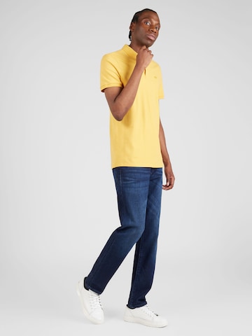 T-Shirt HOLLISTER en jaune