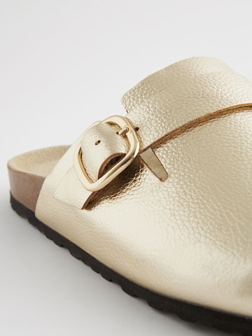 Next Mules 'Forever Comfort®' in Gold