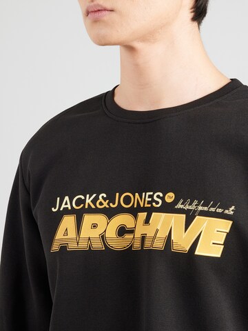 JACK & JONES Sweatshirt 'JJBRAT' in Black