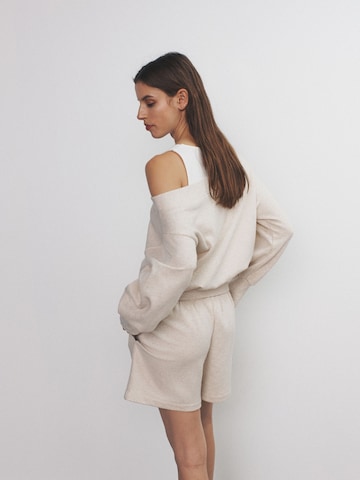 The Set Sweatshirt in Beige