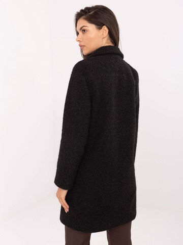 Madnezz House Übergangsmantel in Schwarz