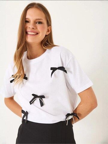 T-shirt Bianco Lucci en blanc : devant