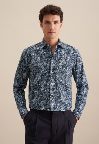 Coupe regular Chemise SEIDENSTICKER en bleu : devant