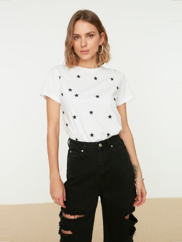 Trendyol Shirt in White: front