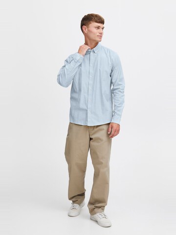 !Solid - Ajuste regular Camisa 'SD Val' en azul