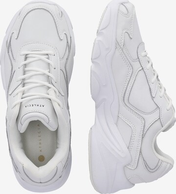 Athlecia Athletic Shoes 'CHUNKY' in White