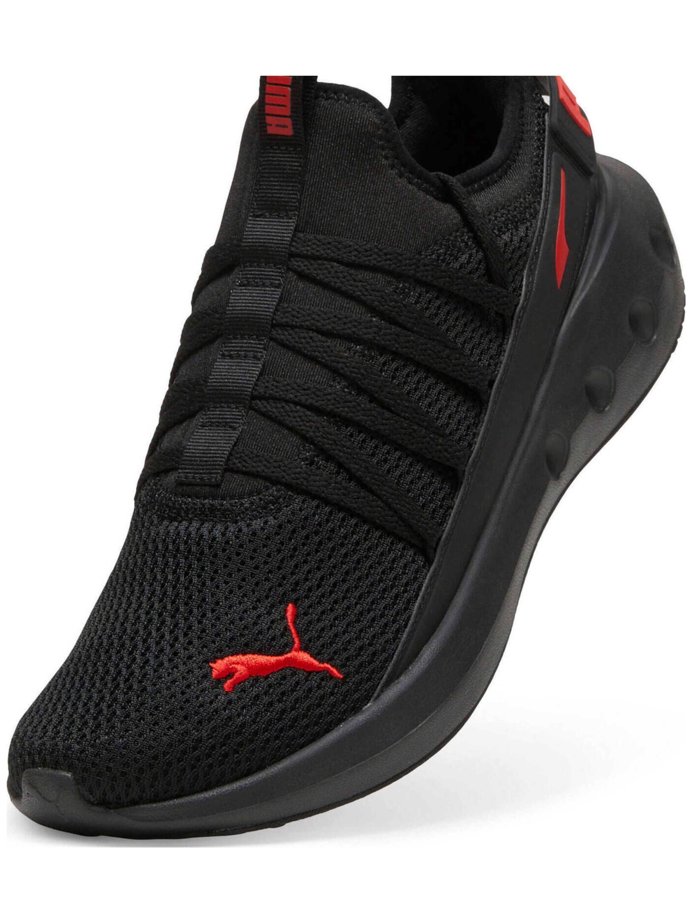 PUMA Sportschuh 'Softride Carson Fresh' in Schwarz