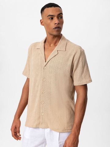 Antioch Regular fit Overhemd in Beige: voorkant