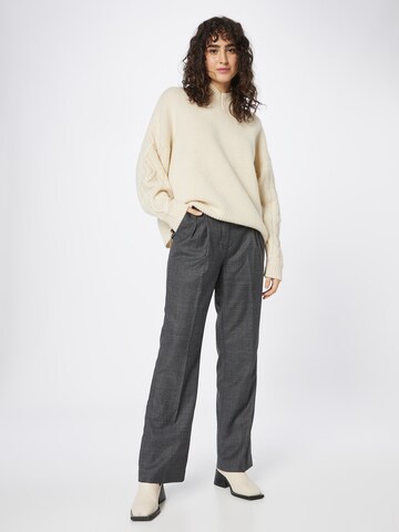 Designers Remix Regular Pleat-Front Pants 'Oxford' in Grey