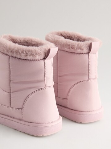 Next Snowboots in Pink
