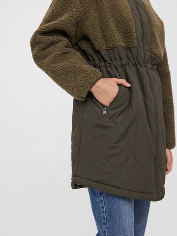 VERO MODA Between-Seasons Coat 'Reesealison' in Green