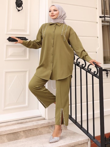 MODAMIHRAM Tunic in Green