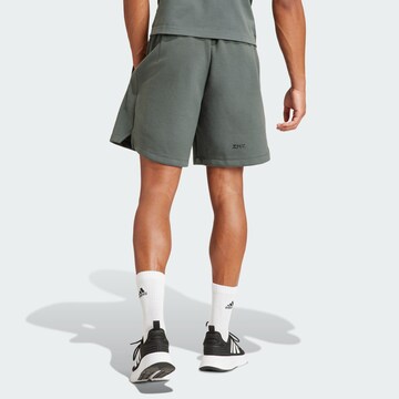 ADIDAS SPORTSWEAR Loosefit Sportshorts 'Z.N.E. Premium' in Grau