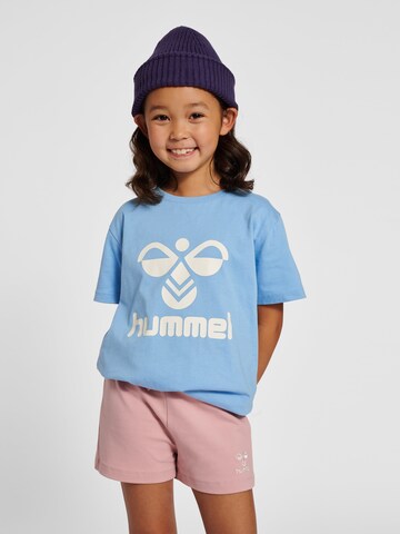 Hummel - Camiseta 'Tres' en azul: frente