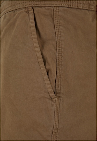 Urban Classics Regular Pants in Brown