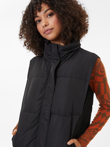 ICHI Bodywarmer 'Bunala' in Zwart