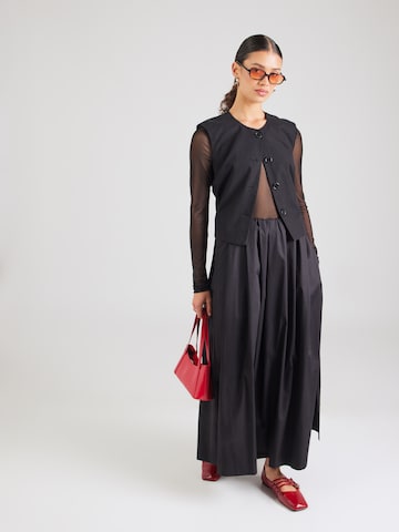 Jupe & Other Stories en noir