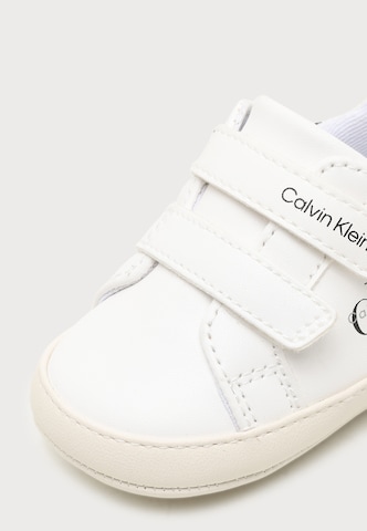 Calvin Klein Jeans Tenisky 'JEAN' – bílá
