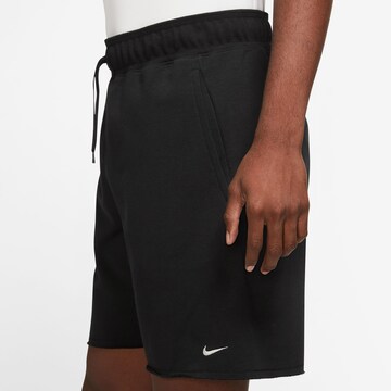NIKE Regular Athletic Pants 'Dry' in Black