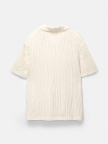 Pull&Bear Shirt in White