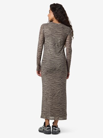 Noisy may Jurk 'NMJudith' in Grijs