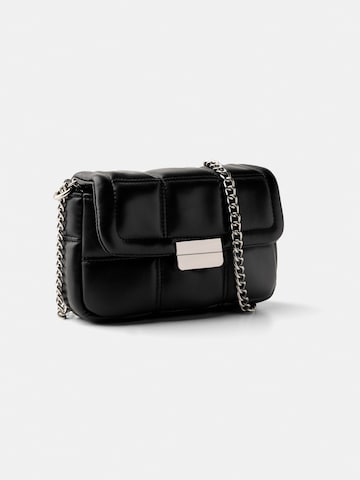 Bershka Crossbody bag in Black