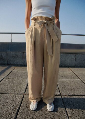 MANGO Loosefit Hose 'Paper' in Beige: Vorderseite