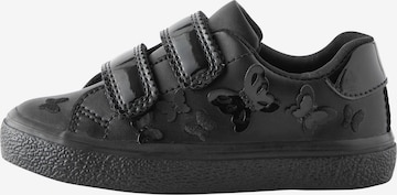 Next Tennarit värissä musta: etupuoli