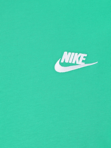 Nike Sportswear Средняя посадка Футболка 'Club' в Зеленый
