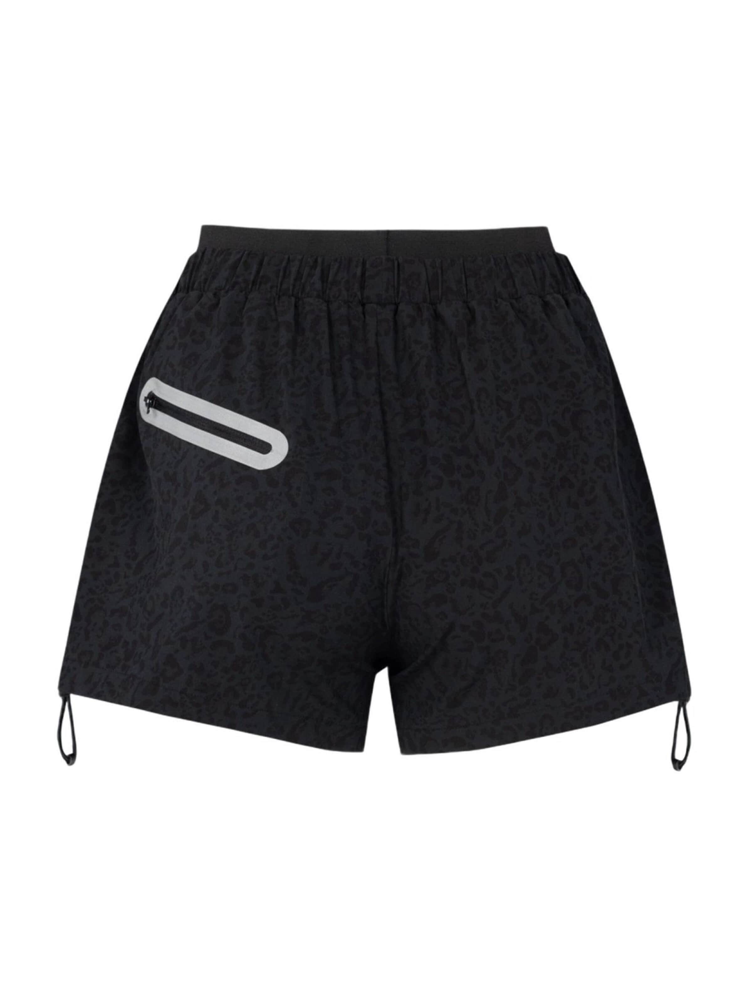 PCFG Regular Trousers in Black: front