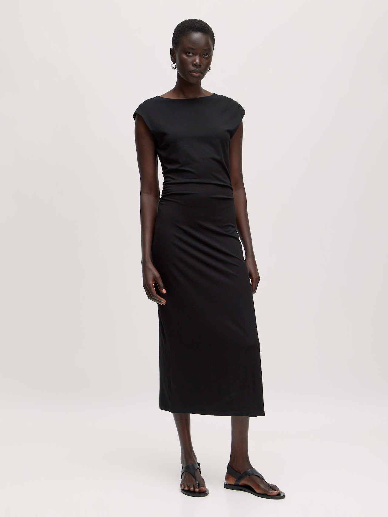 EDITED Produkte Kleid 'Wiara' schwarz