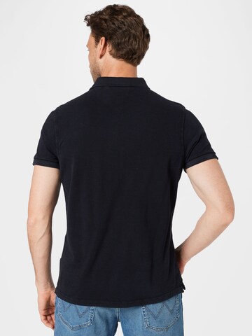 Tricou de la CAMP DAVID pe negru