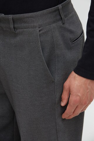 CMPD Slimfit Hose in Grau