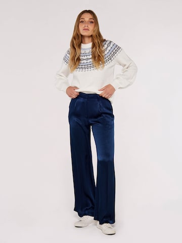 Pull-over Apricot en blanc