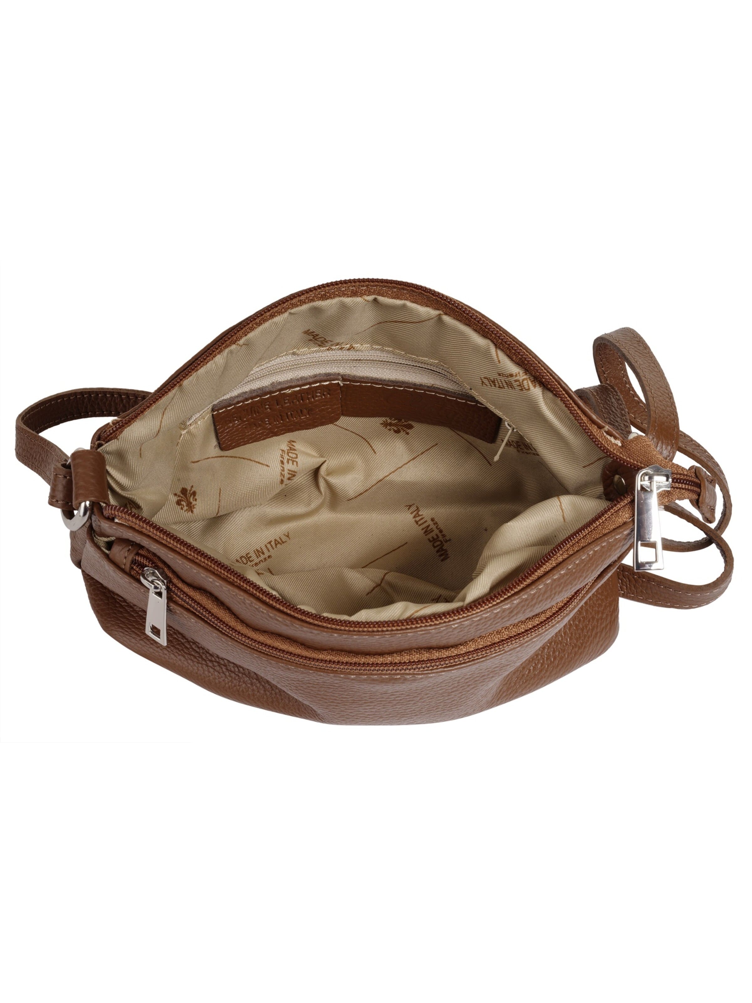 Cluty Crossbody Bag in Brown