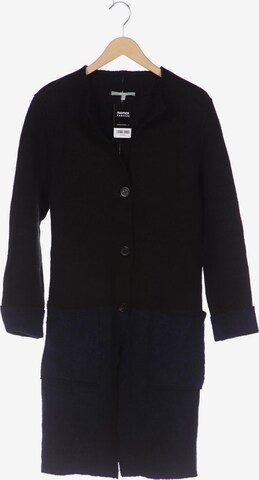Maas Jacket & Coat in S in Black: front