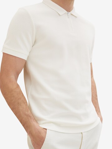 TOM TAILOR Тениска в бяло