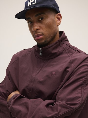 FILA - Sudadera con cremallera 'COLLALBO relaxed woven track jacket' en marrón