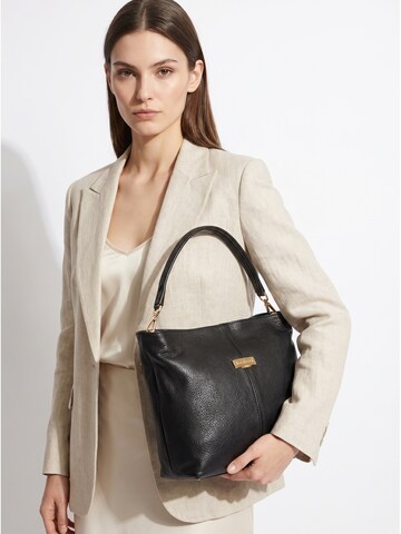 Borsa a mano 'Borsa a Mano Donna Pelle Nera Lucca Made in Italy - 100% Pelle Bovina' di Baldinini Trend in nero