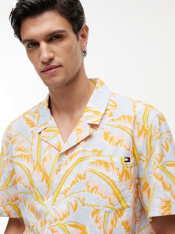 Coupe regular Chemise 'Essential' TOMMY HILFIGER en blanc