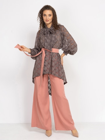JIORO Bluse 'ESSENTIALS'‌‌‌‌‌‌‌‌ in Braun