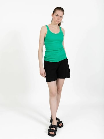 Coster Copenhagen - Top ' POPPY ' en verde