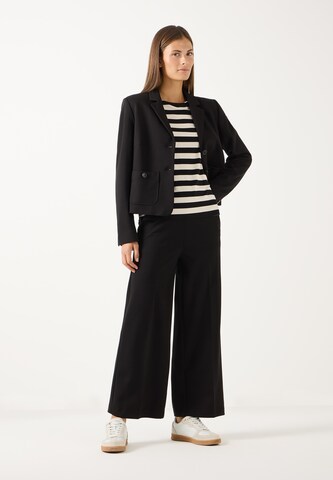 MORE & MORE - Camisa em preto