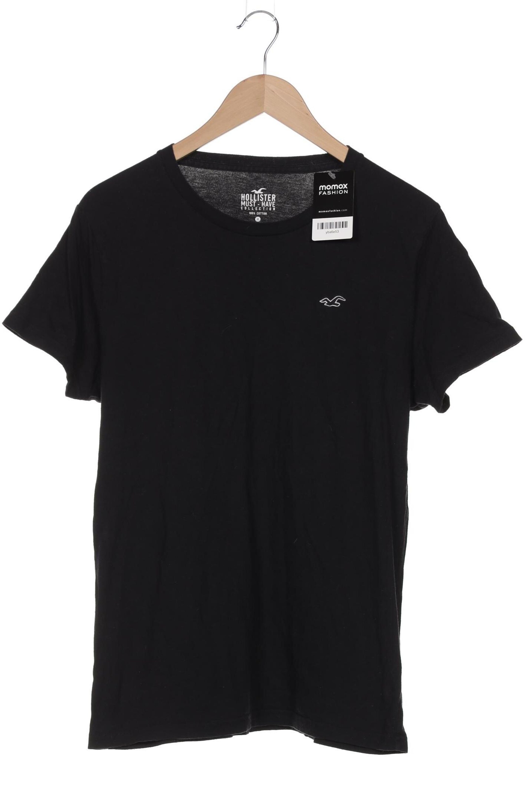 HOLLISTER Shirt in M in Black: front