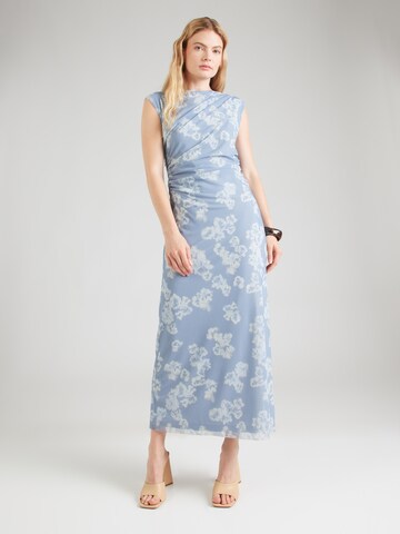 Robe & Other Stories en bleu : devant