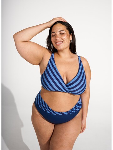 Swim by Zizzi Bikinibroek 'Stina' in Blauw