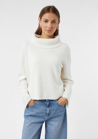 COMMA Sweater in White: front