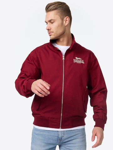 LONSDALE Übergangsjacke 'CLASSIC' in Rot: Vorderseite