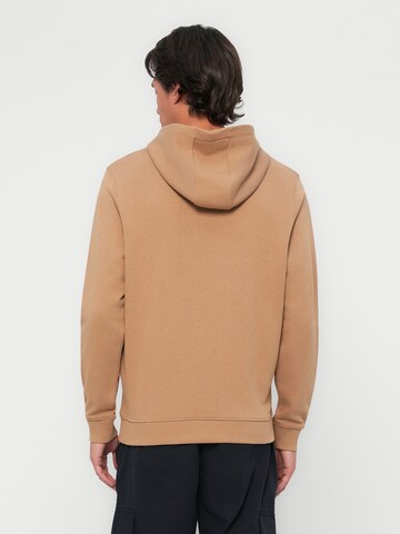 Felpa di Lyle & Scott in marrone